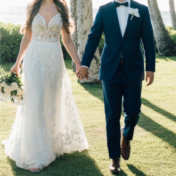 Marlow Wedding Dress by Sottero and Midgley (Maggie Sottero) - Picture 3 of 10